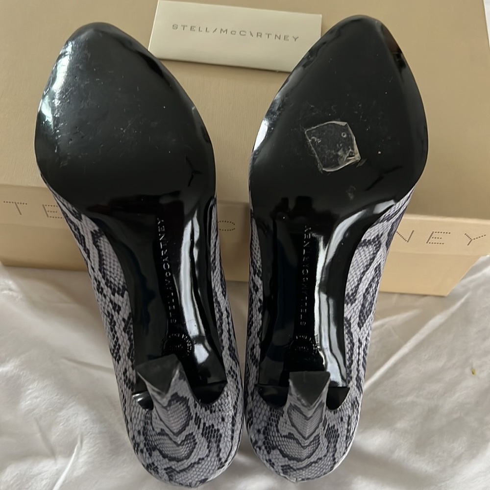 New Stella McCartney Python Paint Point Toe - Picture 3 of 6